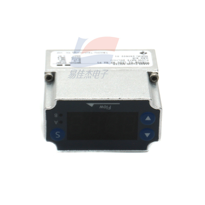 TC5008-01-L020-AE-R4-P3 Ανώτατης ακρίβειας αισθητήρας ροής 0-200SLM ευρύ φάσμα ροής 2,0% ακρίβεια F.S για βιομηχανικά