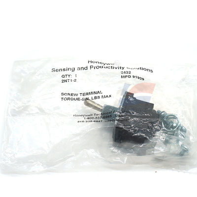 Ο διακόπτης διακόπτης διπλής στροφής διπλού πόλου είναι κατάλληλος για σενάρια εγκατάστασης πάνελ